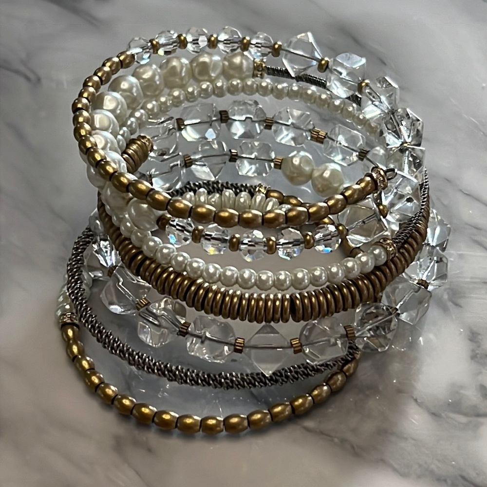 Silpada Practical Pearls bracelet